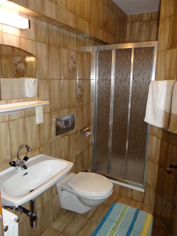 Ledererhof Villa Oberlienz Room photo